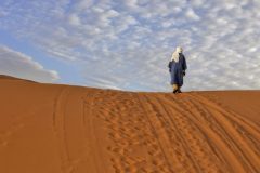 Marokko: Man in Erg Chebbi Woestijn