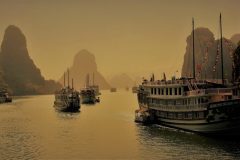 Vietnam: Halong Bay
